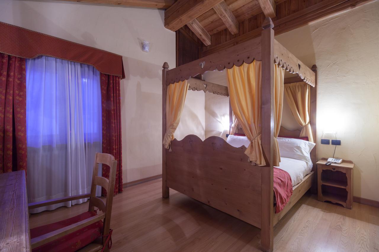 Hotel Maison Saint Jean Курмайор Екстериор снимка