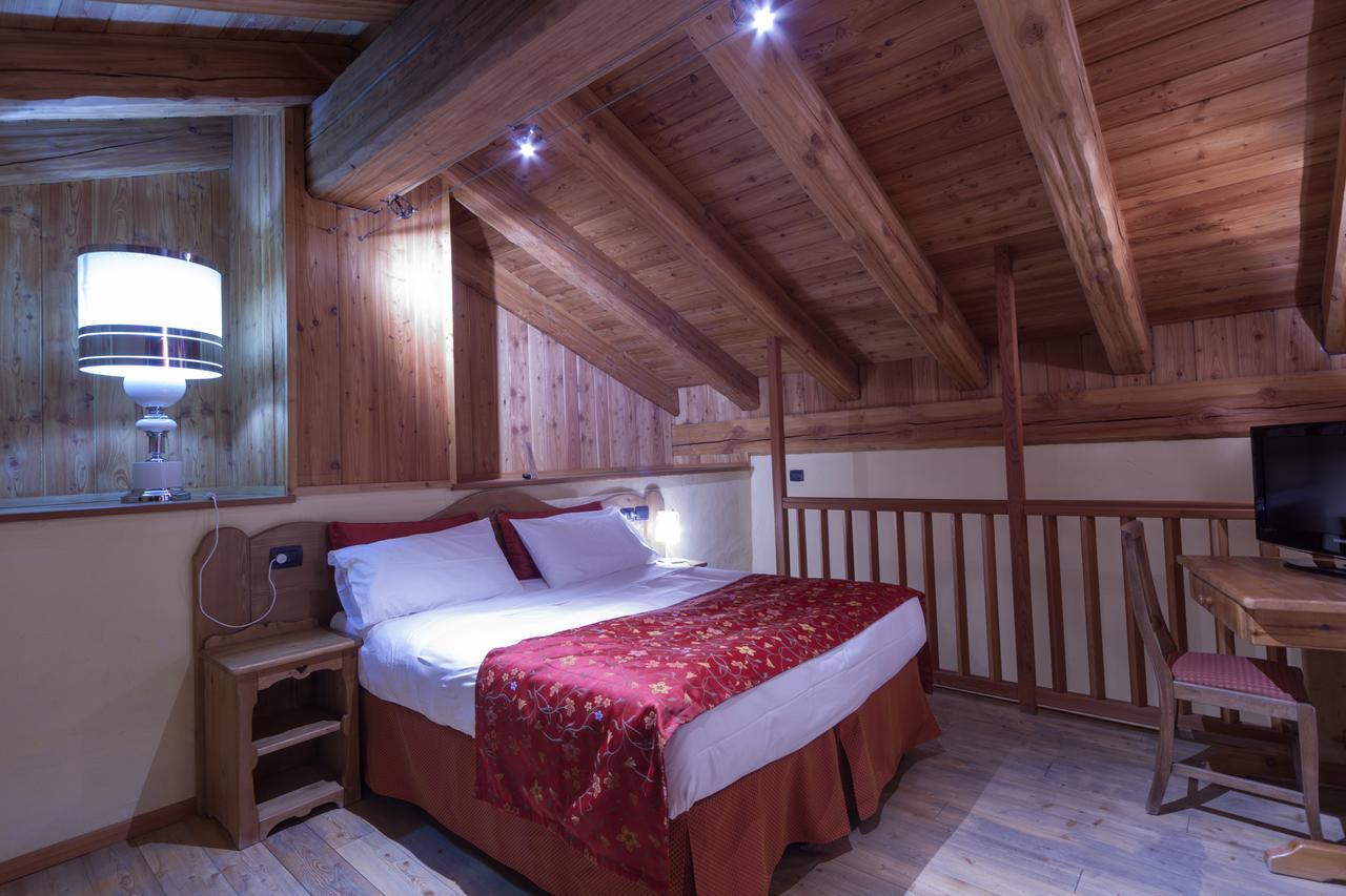 Hotel Maison Saint Jean Курмайор Екстериор снимка